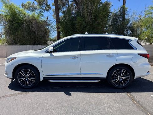 Used 2017 INFINITI QX60 FWD w/ Deluxe Technology Package image 5