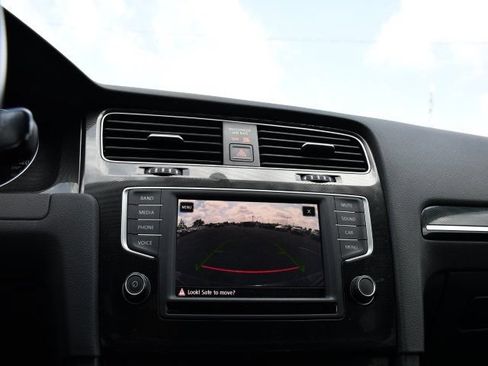 Used 2017 Volkswagen GTI S FWD image 15