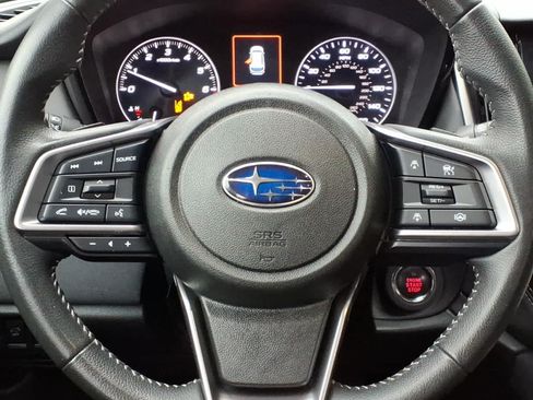 Used 2024 Subaru Outback Premium AWD/4WD image 16