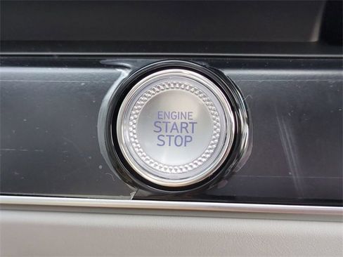 New 2026 Genesis GV70 2.5T Advanced image 26