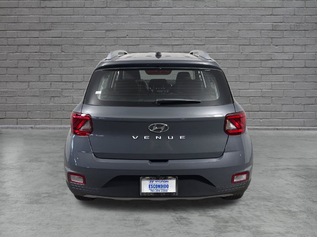 New 2026 Hyundai Venue SEL FWD image 4