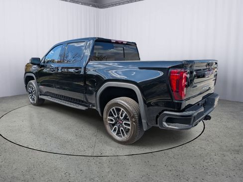 Certified 2023 GMC Sierra 1500 AT4 w/ AT4 Premium Package image 4