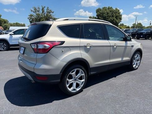 Used 2018 Ford Escape Titanium FWD image 6