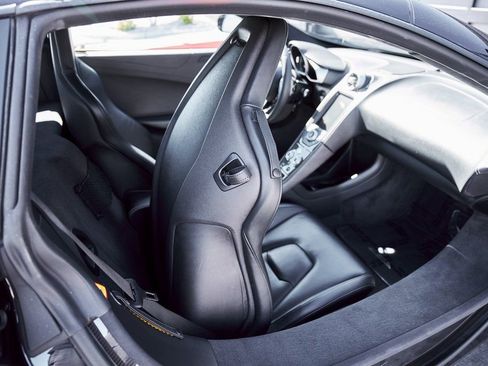 Used 2012 McLaren MP4-12C Coupe image 46