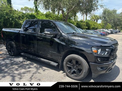 Used 2020 RAM 1500 Big Horn AWD/4WD image 1
