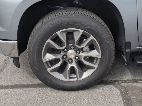 New 2026 Chevrolet Silverado 1500 LT RWD image 32