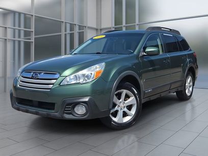 Used 2014 Subaru Outback 2.5i Premium w/ Accessory Value Package (OYW)
