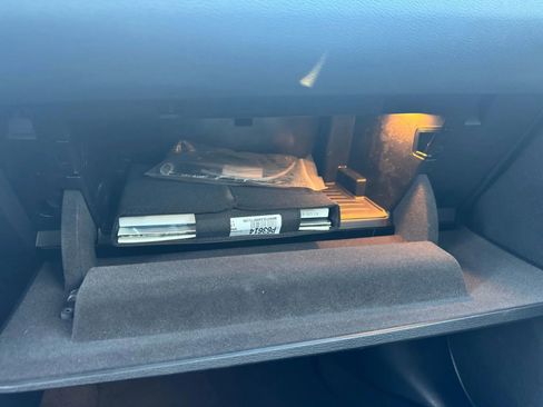 Used 2017 BMW X1 xDrive28i image 19