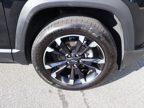 Used 2025 Chevrolet Equinox RS w/ Convenience Package III FWD image 39