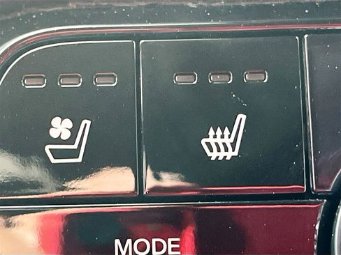 Used 2025 Honda Pilot Elite image 21