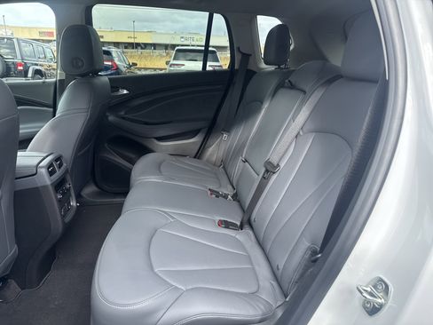 Used 2020 Buick Envision Essence image 13