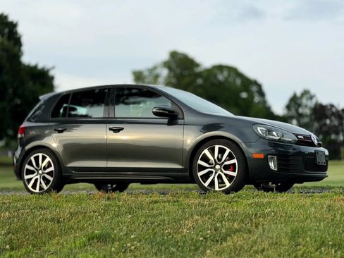 Used 2012 Volkswagen GTI 4-Door FWD image 1