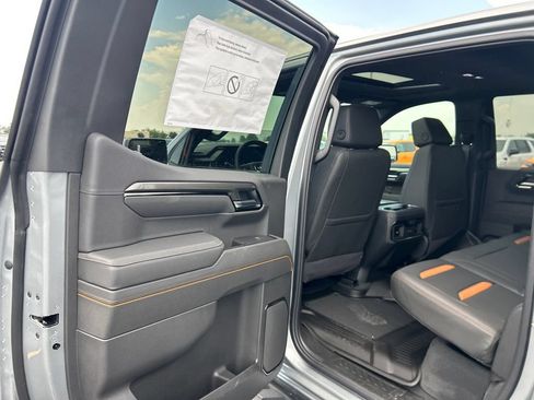 New 2026 GMC Sierra 1500 AT4 w/ AT4 Premium Package AWD/4WD image 34