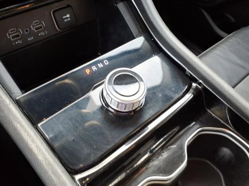 Used 2023 Jeep Grand Cherokee L Limited w/ Black Appearance Package image 21