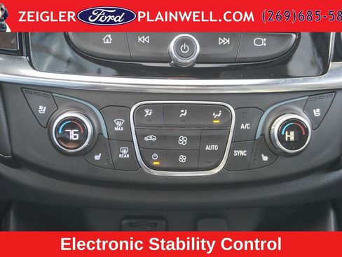 Used 2024 Chevrolet Traverse Premier w/ Redline Edition AWD/4WD image 8