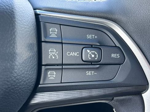 New 2026 Jeep Grand Cherokee L Laredo AWD/4WD image 23