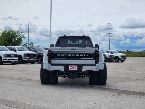 New 2026 Ford F450 Platinum w/ FX4 Off-Road Package AWD/4WD image 6