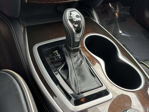 Used 2018 INFINITI QX60 Luxe w/ Deluxe Technology Package image 35