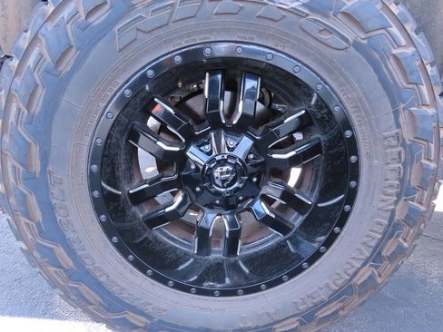 Used 2017 Ford F250 Lariat w/ Lariat Ultimate Package image 7