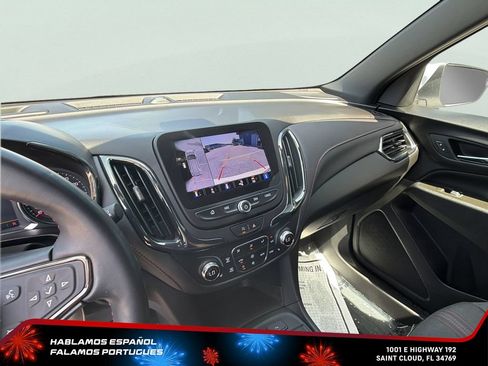 Used 2023 Chevrolet Equinox RS FWD image 19