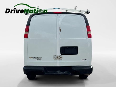 Used 2013 Chevrolet Express 3500 image 6