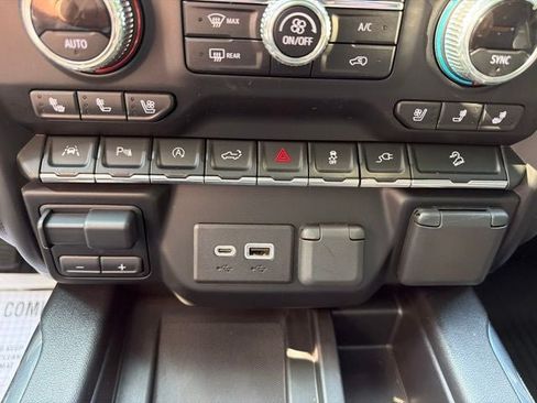 Used 2020 GMC Sierra 1500 AT4 w/ AT4 Premium Package AWD/4WD image 14