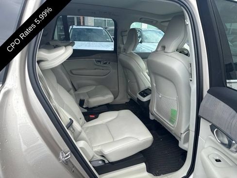 Used 2025 Volvo XC90 B6 Plus AWD/4WD image 5