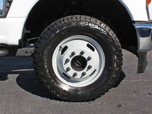 Used 2024 Ford F350 XL w/ XL Chrome Package AWD/4WD image 40