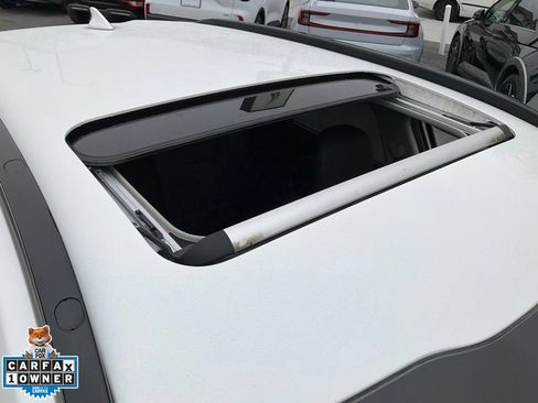 Used 2023 Kia Niro Wave FWD image 71