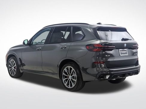 New 2026 BMW X5 xDrive40i w/ Executive Package AWD/4WD image 3