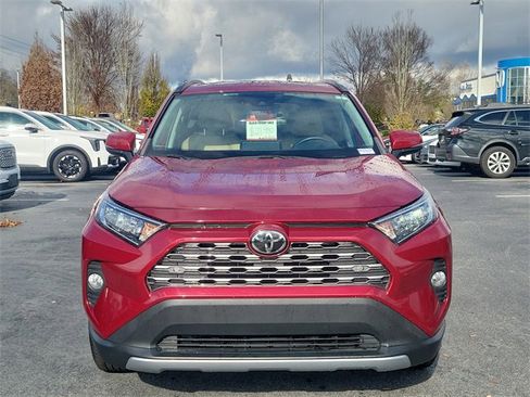 Used 2019 Toyota RAV4 Limited image 2
