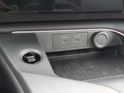 New 2026 Nissan Sentra SV w/ SV Convenience Package FWD image 28