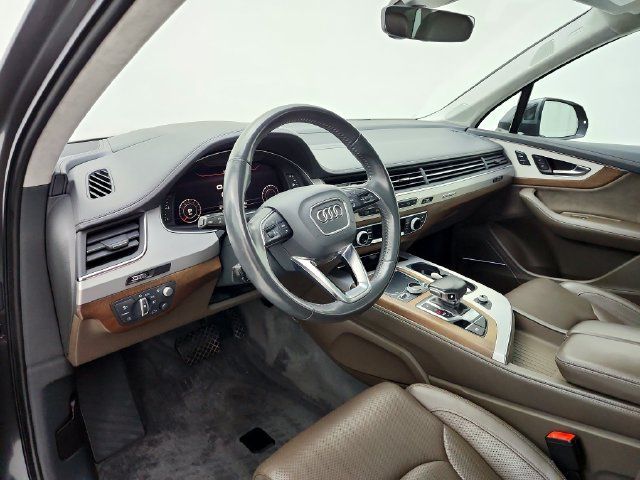 Used 2019 Audi Q7 3.0T Prestige w/ Prestige Package AWD/4WD image 21