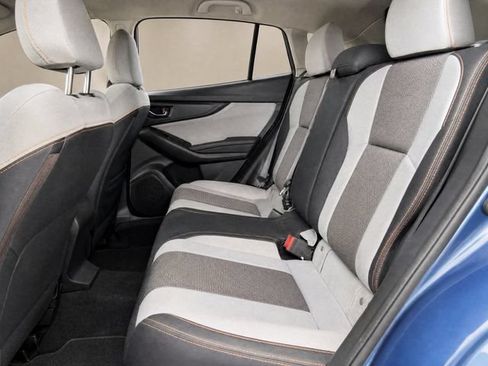 Used 2019 Subaru Crosstrek 2.0i Premium AWD/4WD image 11