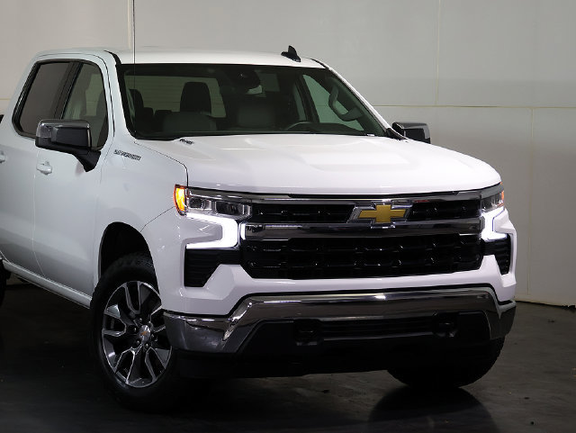 Used 2025 Chevrolet Silverado 1500 LT AWD/4WD image 6