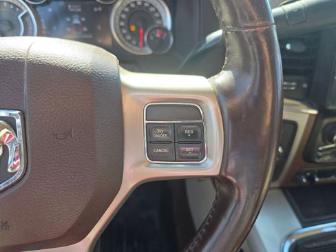 Used 2016 RAM 2500 Laramie w/ Convenience Group image 28