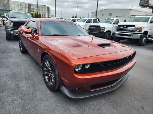 Used 2023 Dodge Challenger R/T Scat Pack RWD image 27