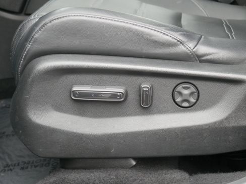 Used 2019 Honda CR-V EX-L image 13