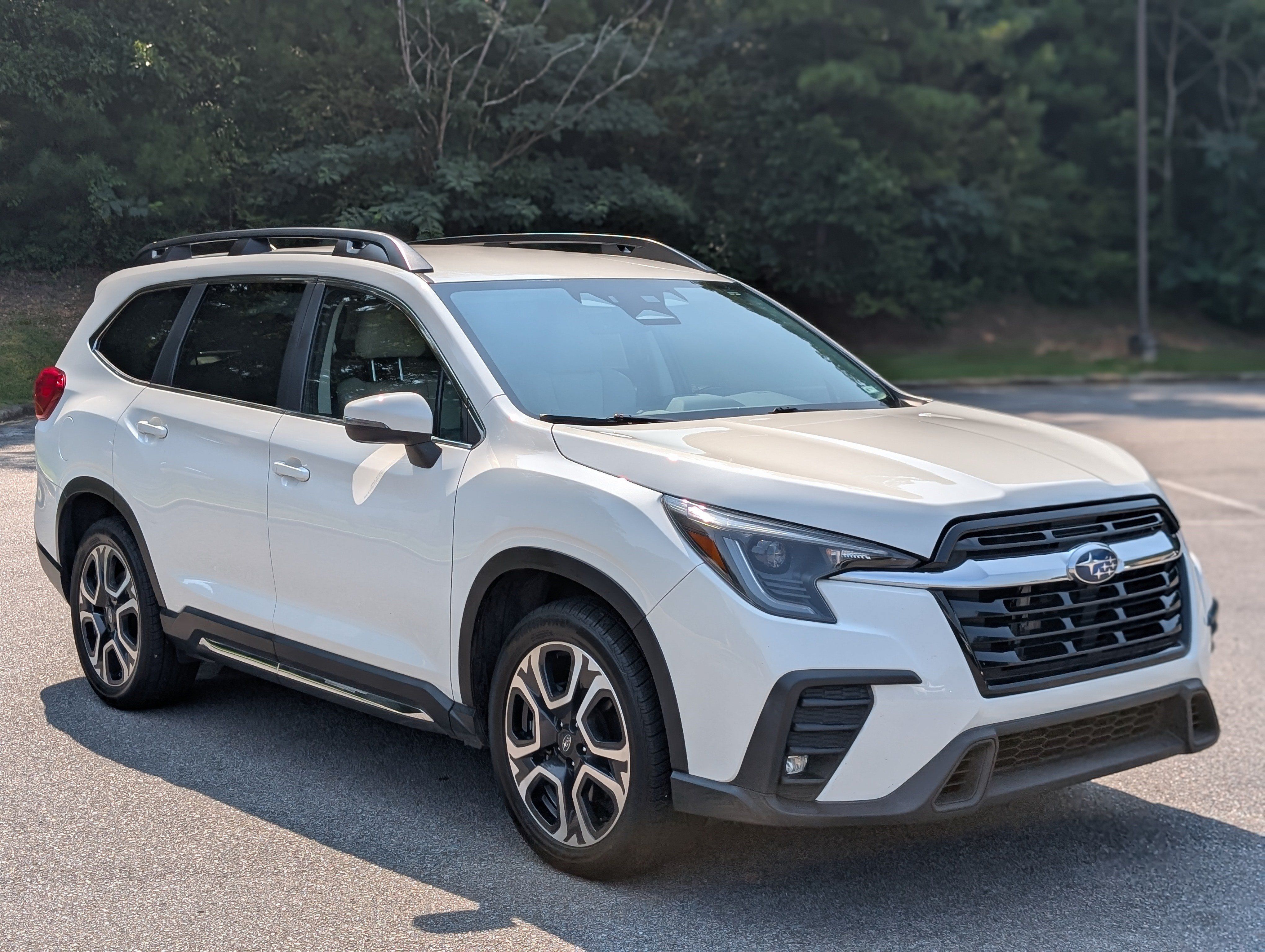 Used 2023 Subaru Ascent Limited AWD/4WD image 11