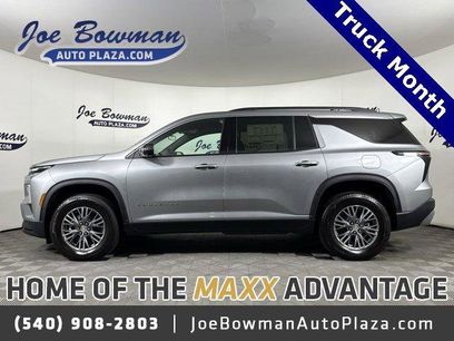 New 2025 Chevrolet Traverse LT w/ Driver Confidence Package