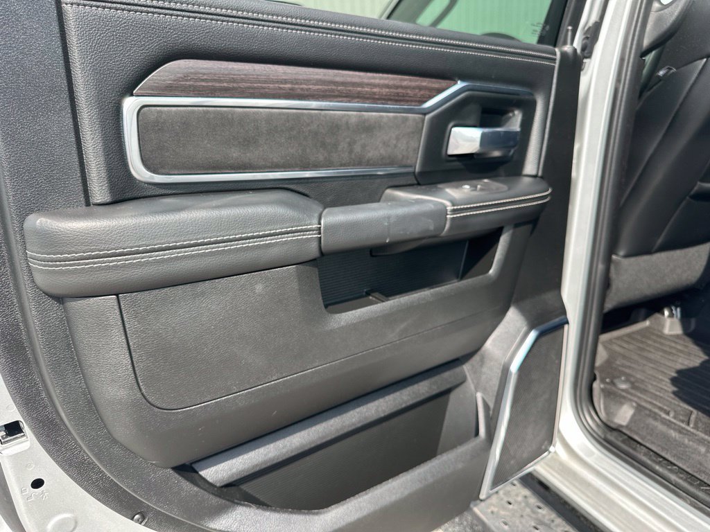 Used 2026 RAM 2500 Laramie w/ Night Edition AWD/4WD image 17