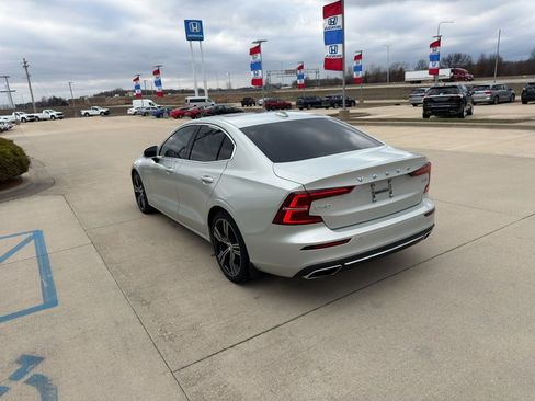 Used 2019 Volvo S60 T5 Inscription image 7