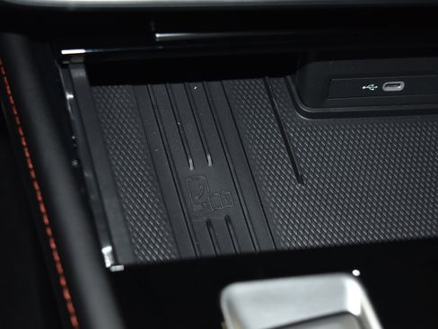 New 2026 Volkswagen Atlas Peak Edition AWD/4WD image 12