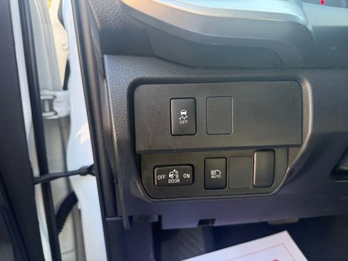 Used 2023 Toyota Tacoma SR5 image 18