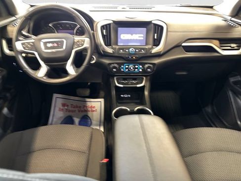 Used 2022 GMC Terrain SLE w/ Driver Convenience Package AWD/4WD image 11
