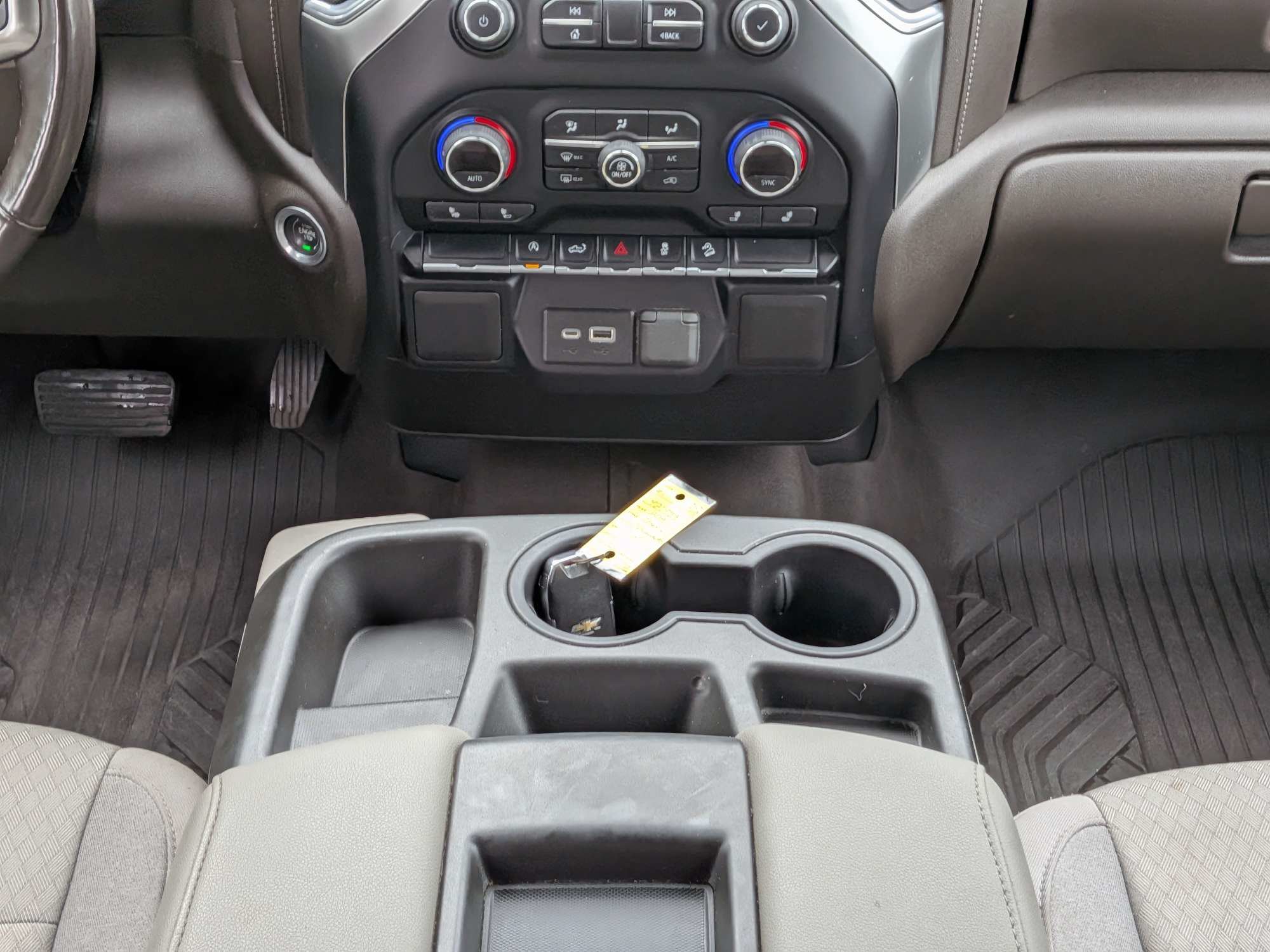 Used 2021 Chevrolet Silverado 1500 RST AWD/4WD image 18