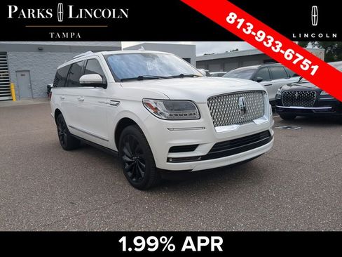 Used 2020 Lincoln Navigator Reserve w/ Equipment Group 208A Reserve AWD/4WD image 2