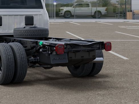 New 2026 RAM 3500 Tradesman AWD/4WD image 39