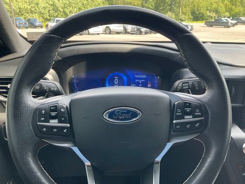 Used 2020 Ford Explorer ST w/ Premium Technology Package AWD/4WD image 7