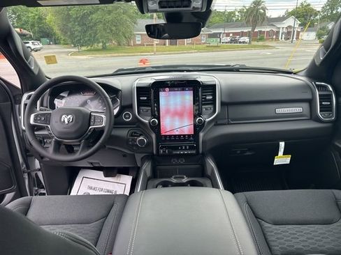 New 2026 RAM 1500 Big Horn AWD/4WD image 15